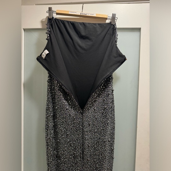 Oh Polly Strapless Dress - Picture 4 of 6